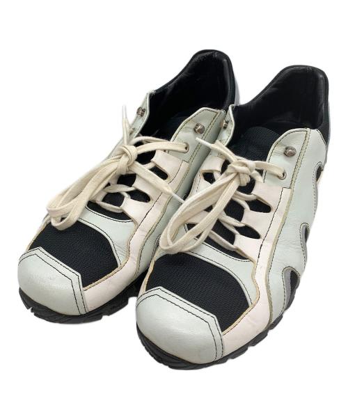 SACHA GAREL（サシャガレル）SACHA GAREL (サシャガレル) スニーカー ホワイト×ブラック サイズ:42の古着・服飾アイテム