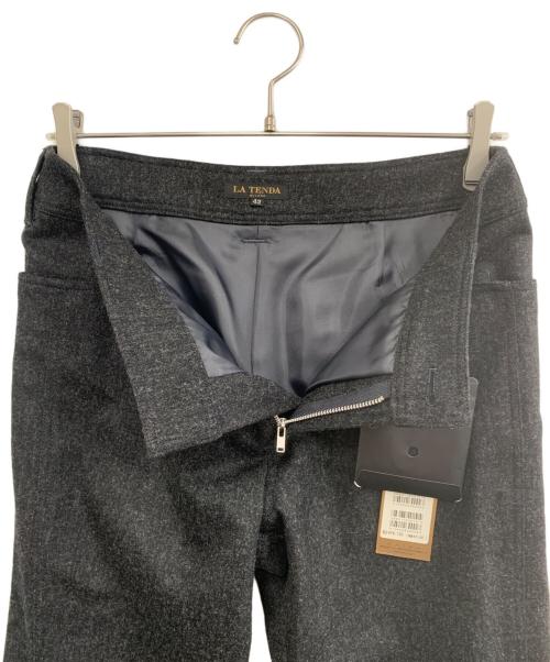 LA TENDA（ラテンダ）LA TENDA (ラテンダ) パンツ グレー サイズ:42の古着・服飾アイテム