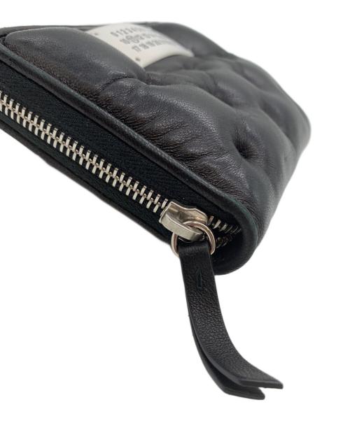 Maison Margiela（メゾンマルジェラ）Maison Margiela (メゾンマルジェラ) 2つ折り財布 ブラックの古着・服飾アイテム