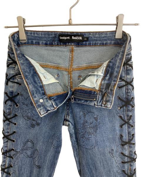 Desigual（デシグアル）Desigual (デシグアル) MARIAESCOTE デニムパンツ インディゴ サイズ:XSの古着・服飾アイテム