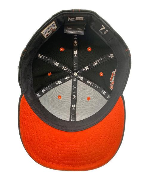 New Era（ニューエラ）New Era (ニューエラ) 59FIFTY 40th anniversary(2002) ニューヨークメッツ ブラック×オレンジ サイズ:SIZE 7 5/8の古着・服飾アイテム