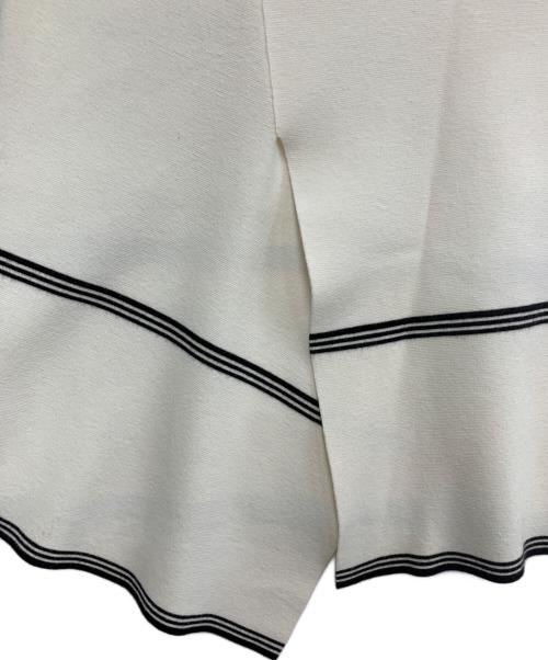 theory luxe（セオリーリュクス）theory luxe (セオリーリュクス) ニットスカート ホワイト×ブラック サイズ:38の古着・服飾アイテム