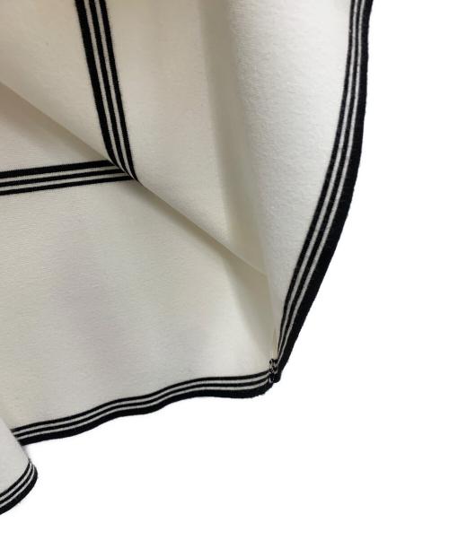 theory luxe（セオリーリュクス）theory luxe (セオリーリュクス) ニットスカート ホワイト×ブラック サイズ:38の古着・服飾アイテム