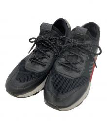 PUMA（プーマ）の古着「スニーカー」｜ブラック×レッド