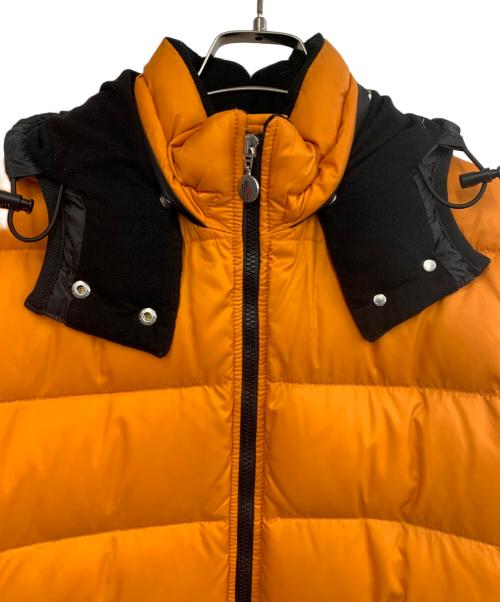 MONCLER（モンクレール）MONCLER (モンクレール) ダウンコート オレンジ サイズ:2の古着・服飾アイテム