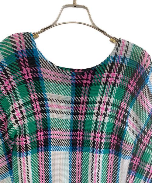 me ISSEY MIYAKE（ミーイッセイ ミヤケ）me ISSEY MIYAKE (ミーイッセイ ミヤケ) タータンチェック プリーツカットソー スカイブルー×グリーン×ピンク サイズ:FREEの古着・服飾アイテム