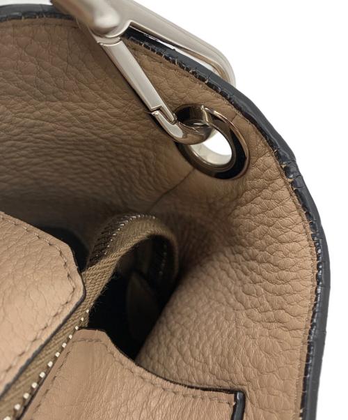 PRADA（プラダ）PRADA (プラダ) ショルダーバッグ ベージュ×グレーの古着・服飾アイテム