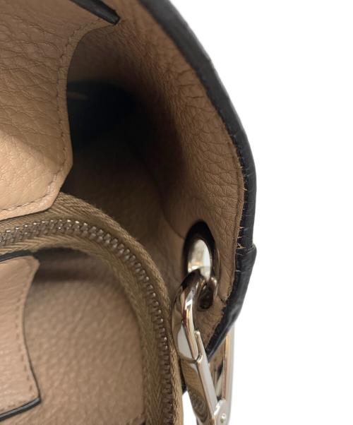 PRADA（プラダ）PRADA (プラダ) ショルダーバッグ ベージュ×グレーの古着・服飾アイテム