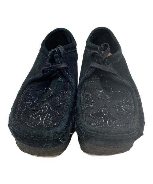 CLARKS ORIGINALS（クラークス オリジナルズ）CLARKS ORIGINALS (クラークス オリジナルズ) SUPREME (シュプリーム) ワラビーシューズ ブラック サイズ:26.5の古着・服飾アイテム