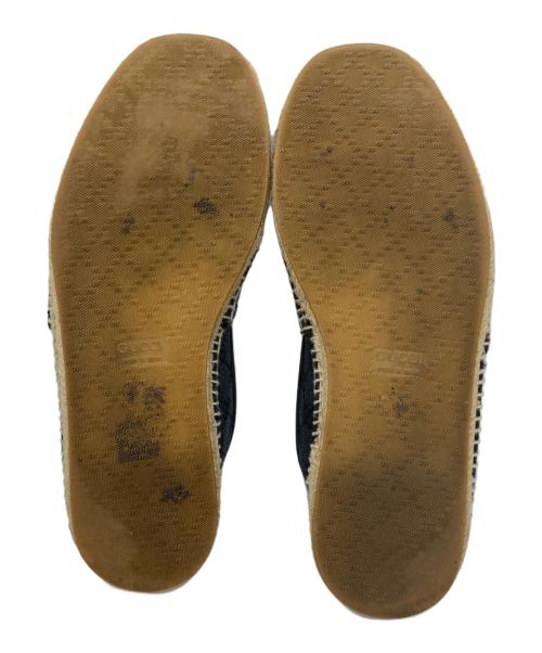 GUCCI（グッチ）GUCCI (グッチ) スリッポン ブラック サイズ:27の古着・服飾アイテム