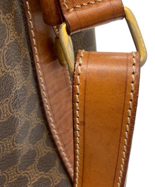 CELINE（セリーヌ）CELINE (セリーヌ) ショルダーバッグ ブラウンの古着・服飾アイテム