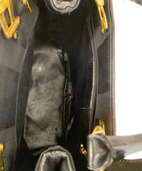 Salvatore Ferragamo（サルヴァトーレ フェラガモ）Salvatore Ferragamo (サルヴァトーレ フェラガモ) ショルダーバッグ ブラックの古着・服飾アイテム