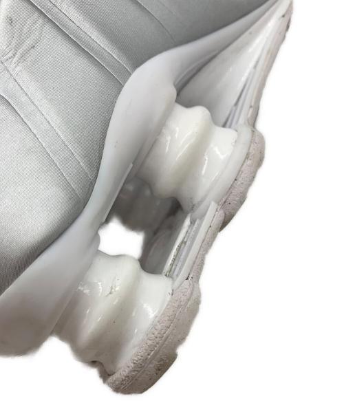 NIKE（ナイキ）NIKE (ナイキ) SHOX R4 ホワイト サイズ:25の古着・服飾アイテム