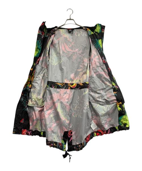 NIKE（ナイキ）NIKE (ナイキ) NSW AOP PARKA ブラック×レッド サイズ:Sの古着・服飾アイテム