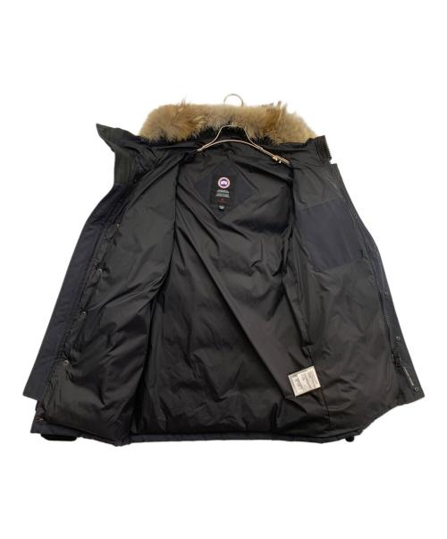 CANADA GOOSE（カナダグース）CANADA GOOSE (カナダグース) ダウンジャケット ネイビー サイズ:Mの古着・服飾アイテム