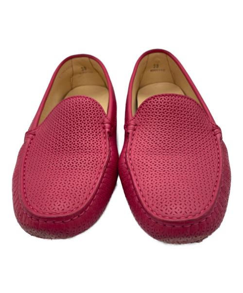 TOD'S（トッズ）TOD'S (トッズ) ドライビングシューズ ピンク サイズ:24の古着・服飾アイテム