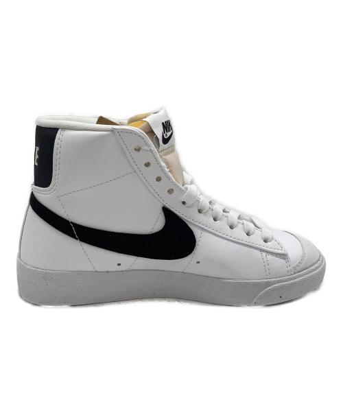 NIKE（ナイキ）NIKE (ナイキ) スニーカー ホワイト×ブラック サイズ:22の古着・服飾アイテム