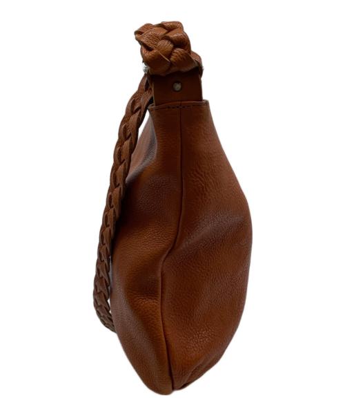 Vivienne Westwood（ヴィヴィアンウエストウッド）Vivienne Westwood (ヴィヴィアンウエストウッド) ショルダーバッグ ブラウンの古着・服飾アイテム