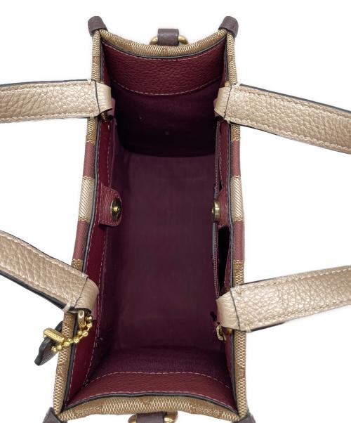 COACH（コーチ）COACH (コーチ) ショルダーバッグ ベージュ×ピンクの古着・服飾アイテム