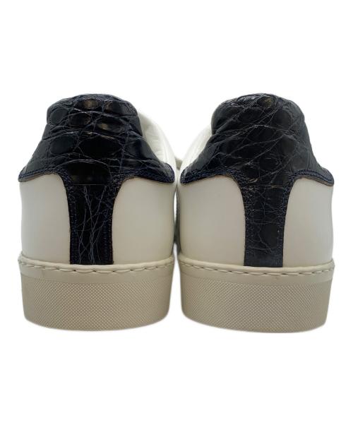 GUCCI（グッチ）GUCCI (グッチ) シェリーラインローカットスニーカー ホワイト サイズ:40の古着・服飾アイテム