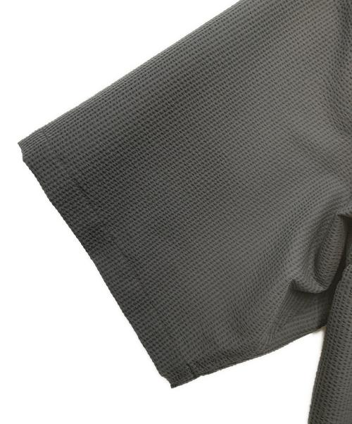 THE NORTH FACE（ザ ノース フェイス）THE NORTH FACE (ザ ノース フェイス) ショートスリーブシアサッカー ベントメッシュシャツ グレー サイズ:Lの古着・服飾アイテム