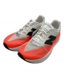 NEW BALANCE（ニューバランス）の古着「FuelCell Rebel v5」｜ホワイト×オレンジ