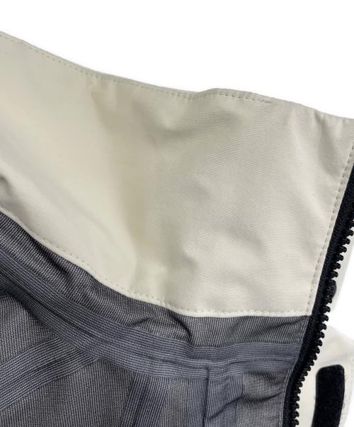 HELLY HANSEN（ヘリーハンセン）HELLY HANSEN (ヘリーハンセン) ジャケット ホワイト サイズ:Lの古着・服飾アイテム
