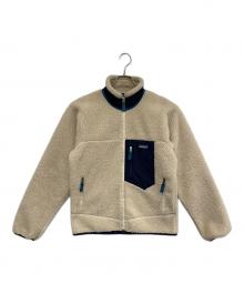 Patagonia（パタゴニア）の古着「CLASSIC RETRO-X JACKET」｜ベージュ