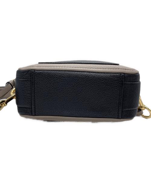 MARC JACOBS（マークジェイコブス）MARC JACOBS (マークジェイコブス) ショルダーバッグ ベージュの古着・服飾アイテム