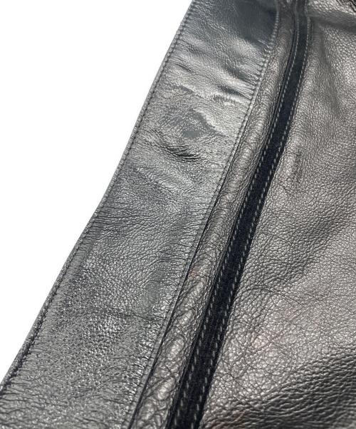 Yves Saint Laurent（イヴサンローラン）Yves Saint Laurent (イヴサンローラン) ショルダーバッグ ブラックの古着・服飾アイテム