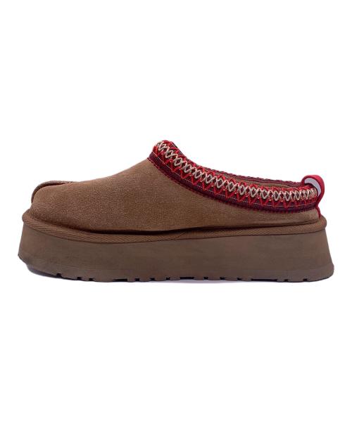 UGG（アグ）UGG (アグ) シューズ ベージュ サイズ:23の古着・服飾アイテム