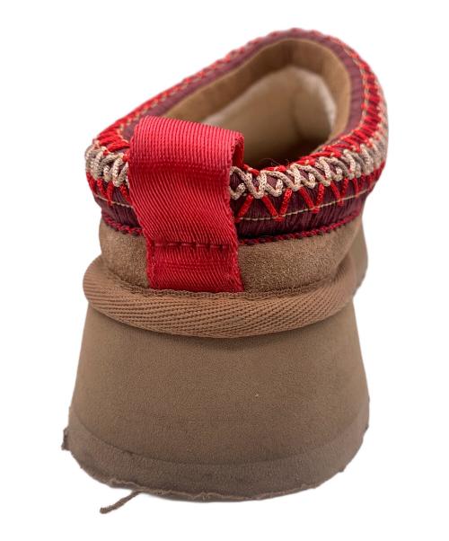 UGG（アグ）UGG (アグ) シューズ ベージュ サイズ:23の古着・服飾アイテム