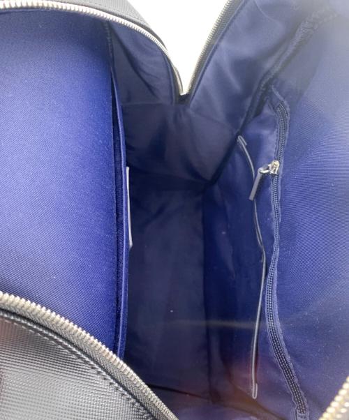 LACOSTE（ラコステ）LACOSTE (ラコステ) ポケットバックパック ブラックの古着・服飾アイテム