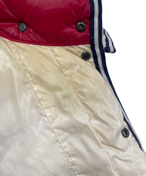 MONCLER（モンクレール）MONCLER (モンクレール) ダウンジャケット レッド サイズ:1の古着・服飾アイテム