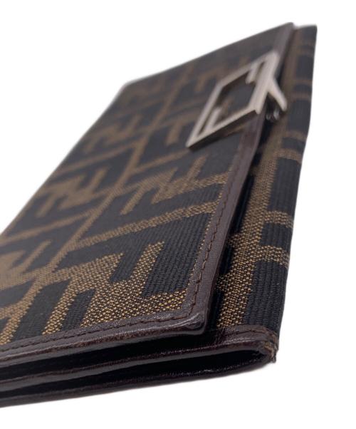 FENDI（フェンディ）FENDI (フェンディ) 長財布 ブラウンの古着・服飾アイテム