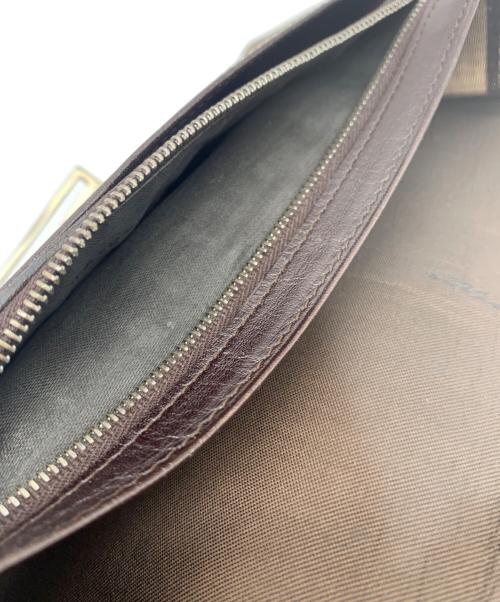 FENDI（フェンディ）FENDI (フェンディ) 長財布 ブラウンの古着・服飾アイテム