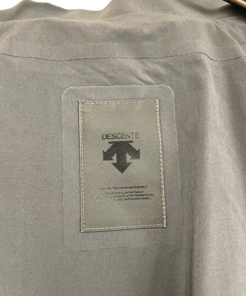 DESCENTE ALLTERRAIN（デザイント オルテライン）DESCENTE ALLTERRAIN (デザイント オルテライン) コンパクションドリズルDWRコート グレー サイズ:Ｓの古着・服飾アイテム