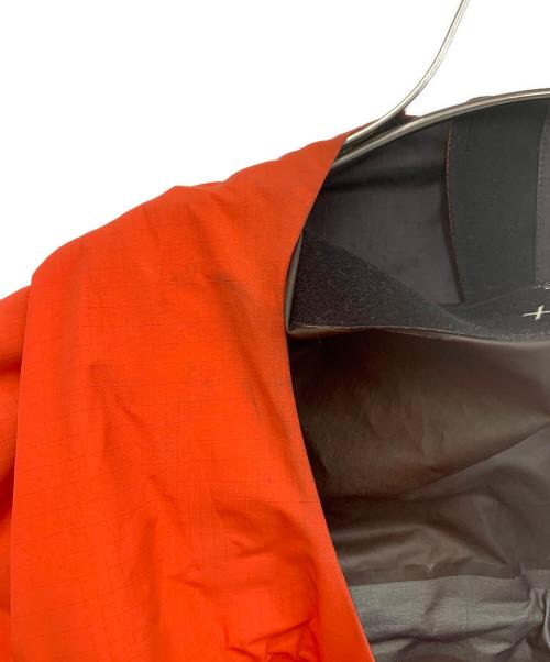 ARC'TERYX（アークテリクス）ARC'TERYX (アークテリクス) ナイロンジャケット オレンジ サイズ:Lの古着・服飾アイテム