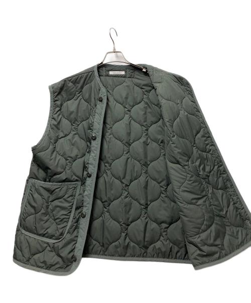 JOURNAL STANDARD（ジャーナルスタンダード）JOURNAL STANDARD (ジャーナル スタンダード) M65カラーライナーキルティングベスト グリーン サイズ:Lの古着・服飾アイテム