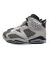 NIKE (ナイキ) AIR JORDAN 6 RETRO ホワイト×グレー サイズ:27．5：15000円