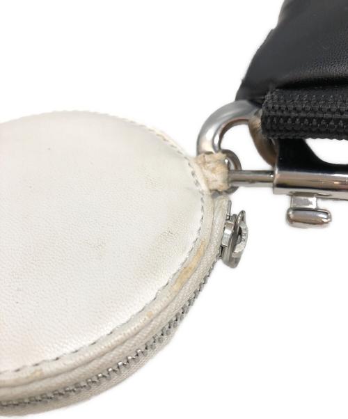 MM6 Maison Margiela（エムエムシックスメゾンマルジェラ）MM6 Maison Margiela (エムエムシックスメゾンマルジェラ) リバースロゴベルトバック　ショルダーバッグ ブラックの古着・服飾アイテム