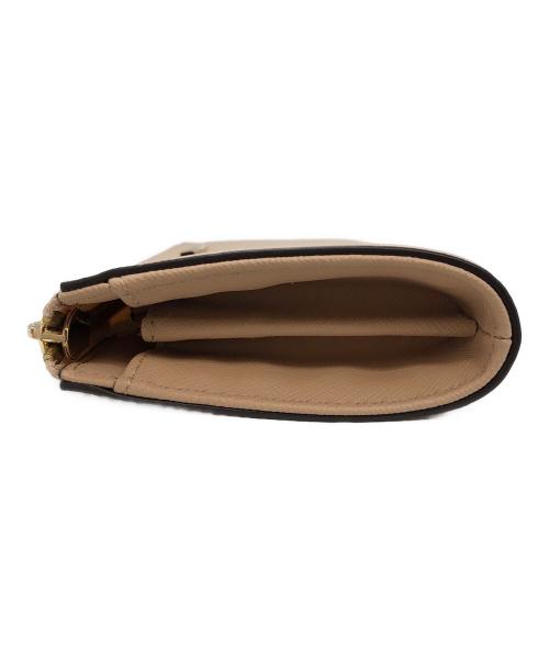 MICHAEL KORS（マイケル・コース）MICHAEL KORS (マイケルコース) ラウンドファスナー長財布 ベージュの古着・服飾アイテム