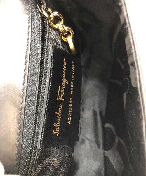Salvatore Ferragamo（サルヴァトーレ フェラガモ）Salvatore Ferragamo (サルヴァトーレ フェラガモ) ガンチーニショルダーバッグ ブラックの古着・服飾アイテム