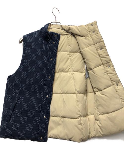 KITH（キス）KITH (キス) リバーシブルベスト ベージュ×ネイビー サイズ:Ｓの古着・服飾アイテム