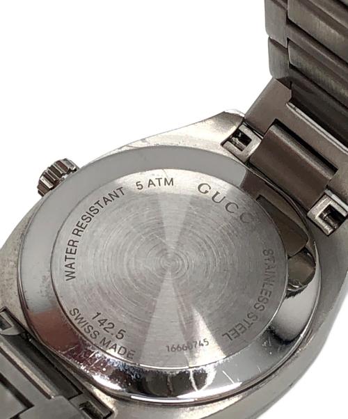 GUCCI（グッチ）GUCCI (グッチ) スクエアフェイスミドルウォッチ シルバー×ブラックの古着・服飾アイテム