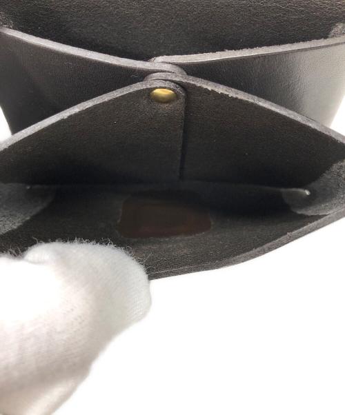 Herz（ヘルツ）Herz (ヘルツ) 2つ折り財布 グレーの古着・服飾アイテム