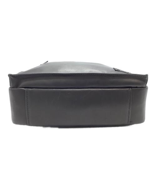 PORTER（ポーター）PORTER (ポーター) AMAZE アメイズ　ショルダーバッグ ブラックの古着・服飾アイテム