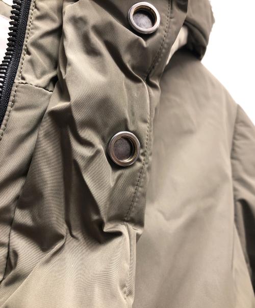 BEAUTY&YOUTH（ビューティーアンドユース）BEAUTY&YOUTH (ビューティーアンドユース) ナイロンアライドダウンジャケット オリーブ サイズ:Sの古着・服飾アイテム