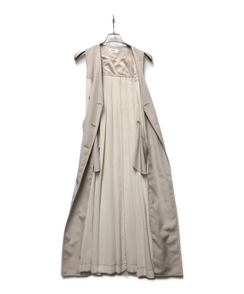 Snidel（スナイデル）Snidel (スナイデル) プリーツトレンチ アイボリーの古着・服飾アイテム