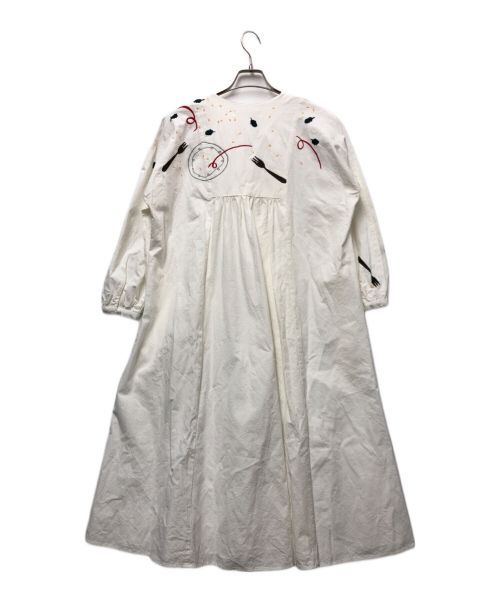 l'atelier du savon（アトリエドゥサボン）l'atelier du savon (アトリエドゥサボン) 刺繍ワンピース ホワイト サイズ:FREEの古着・服飾アイテム